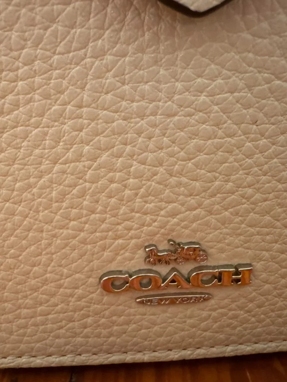 Coach Bucket Bag - Picture 7 of 9